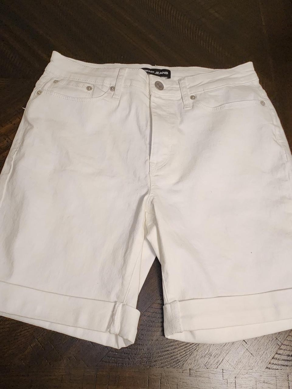 DKNY white denim womens shorts Size 4